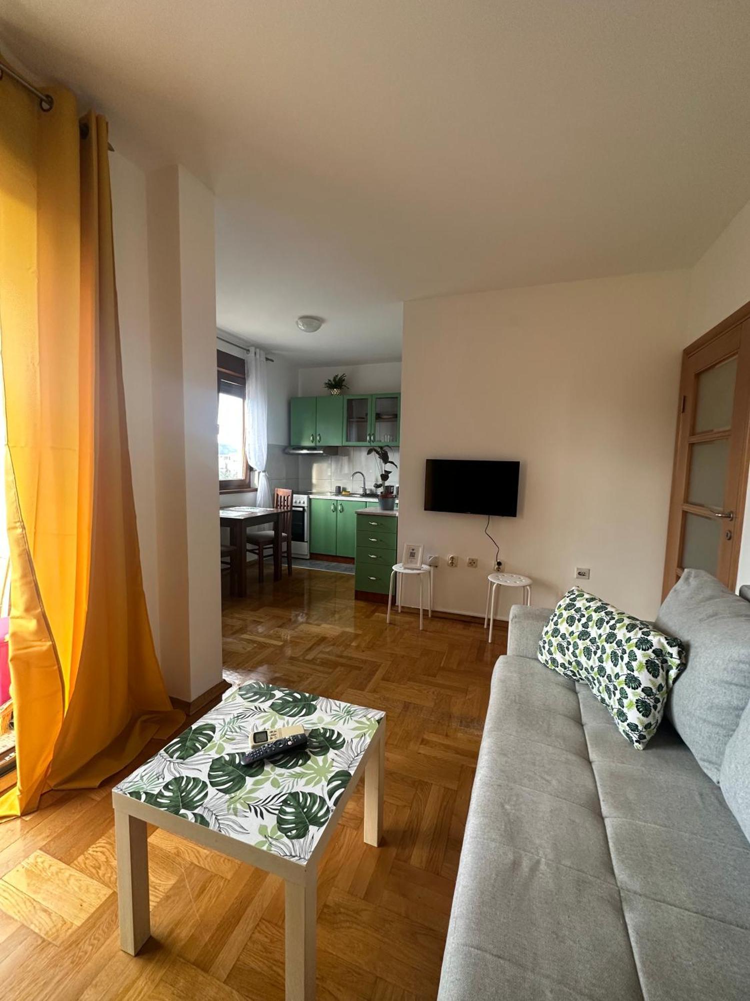 Apartman Sunny *